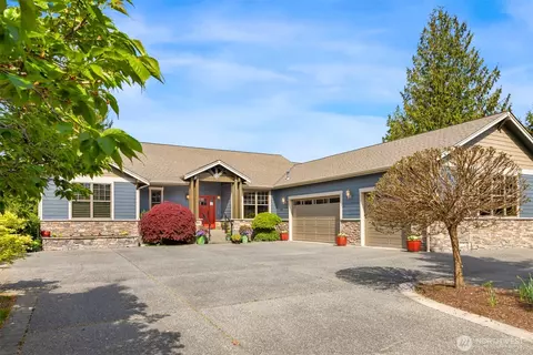22783 Tranquility Pl NE, Kingston, WA 98346