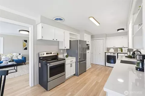 Kitchen - 2222 Oklahoma Ave, Everett, WA 98201 photo 1 of 1