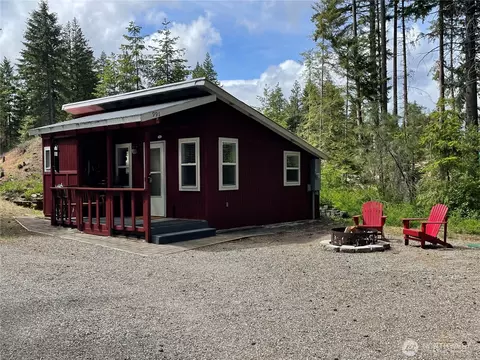 991 Oakmont Dr, Cle Elum, WA 98922