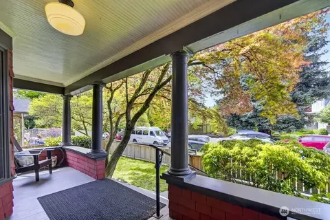 610 16th Ave E, Seattle, WA 98112 photo 36