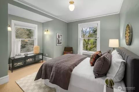 610 16th Ave E, Seattle, WA 98112 photo 25