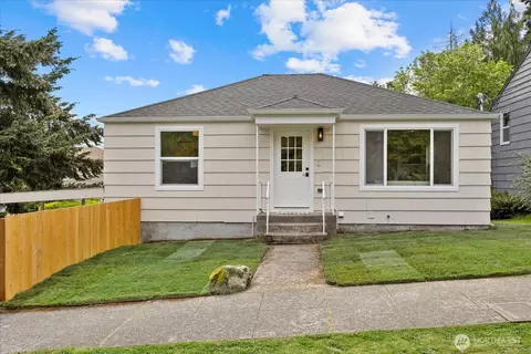 4238 28th Pl W, Seattle, WA 98199