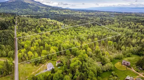 9999 Township Line Rd, Port Angeles, WA 98362