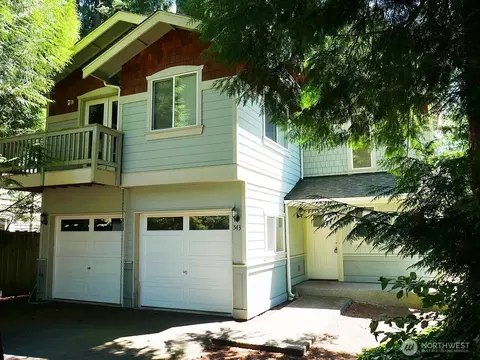 541 NE Alder St, Issaquah, WA 98027