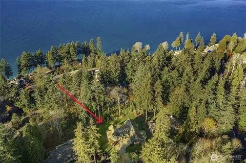 9125 Shearwater Rd, Blaine, WA 98230