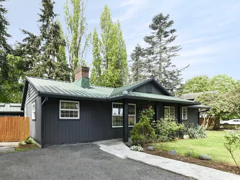 35023 18th Ave SW, Federal Way, WA 98023
