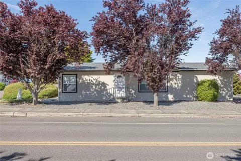 541 N 7th, Sequim, WA 98382 photo 3