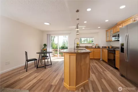 33717 40th Ct SW, Federal Way, WA 98023