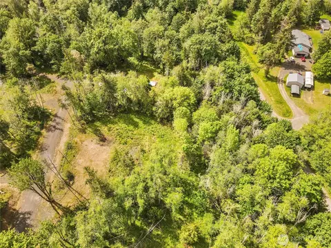 120 E Cascara Cove Ln, Shelton, WA 98584