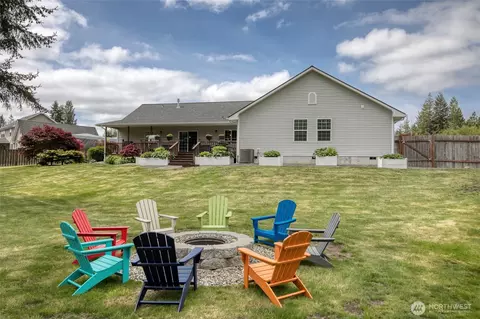 108 Garden Pl, Elma, WA 98541