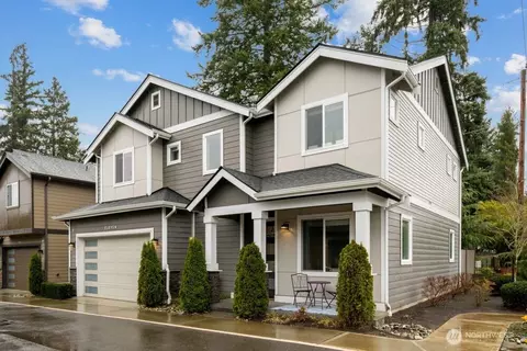 8609 244th St SW #11, Edmonds, WA 98026