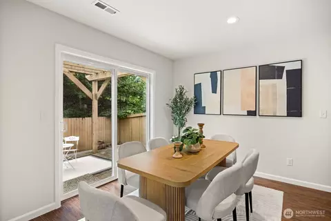Dining - 3228 177th Pl SE, Bothell, WA 98012 photo 1 of 3