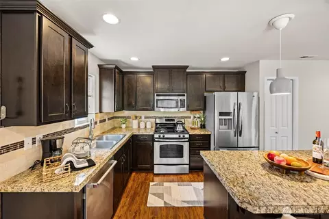 Kitchen - 3228 177th Pl SE, Bothell, WA 98012 photo 1 of 4