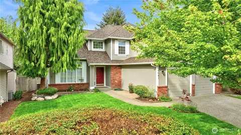 6041 Championship Cir, Mukilteo, WA 98275