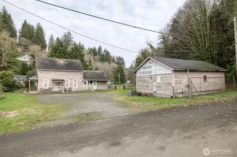 1317 Summit St, Aberdeen, WA 98520