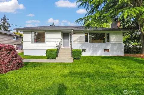 602 N 16th Ave, Kelso, WA 98626