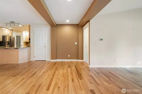 Living - 321 E Soderberg Rd #D-12, Allyn, WA 98524 photo 5 of 9