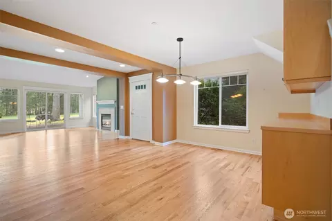 Living - 321 E Soderberg Rd #D-12, Allyn, WA 98524 photo 6 of 9