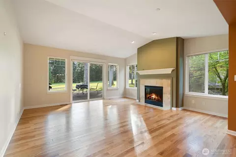 Living - 321 E Soderberg Rd #D-12, Allyn, WA 98524 photo 1 of 9