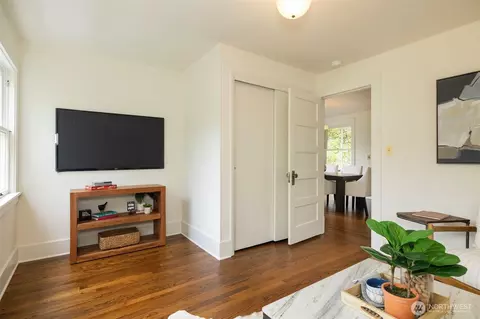 Other - 806 15th Ave E, Seattle, WA 98112 photo 2 of 5