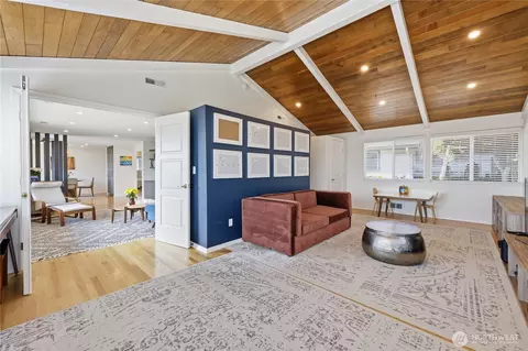 Living - 2702 E 16th St, Bremerton, WA 98310 photo 2 of 6