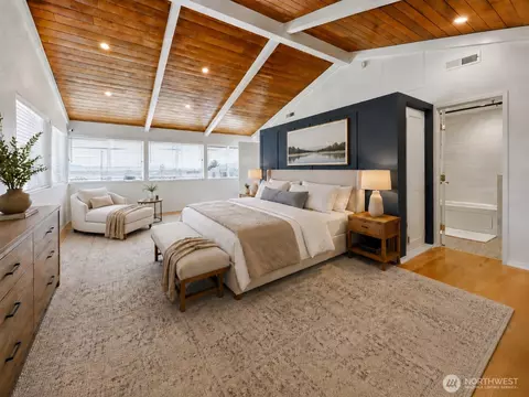 Bedroom - 2702 E 16th St, Bremerton, WA 98310 photo 1 of 4