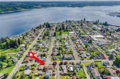 View/Area - 2702 E 16th St, Bremerton, WA 98310 photo 6 of 6