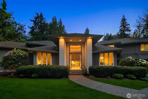 16915 226th Ave NE, Woodinville, WA 98077