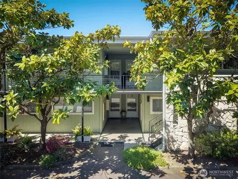 1020 5th Ave S # 7, Edmonds, WA 98020