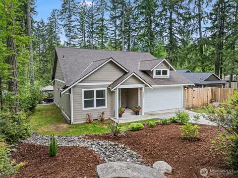 14126 Holly Burn Ln NW, Gig Harbor, WA 98329