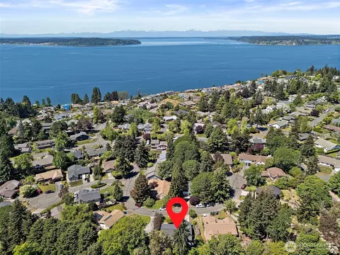 112 Lila St, Steilacoom, WA 98388