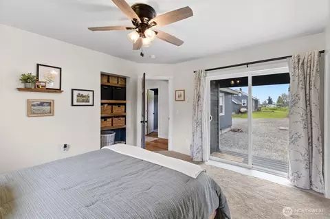 Bedroom - 9007 Van Buren Rd, Everson, WA 98247 photo 1 of 4