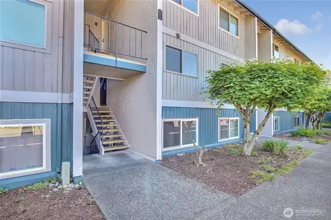 3435 Auburn Way S #A13, Auburn, WA 98092