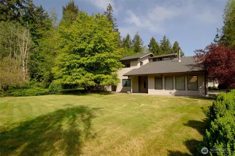 1526 36th Ave W, Olympia, WA 98506