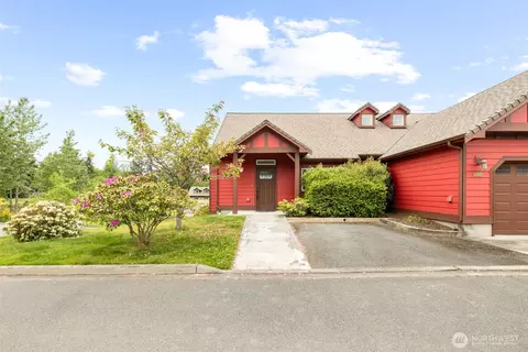 2607 Plum Ct #B, Port Angeles, WA 98363