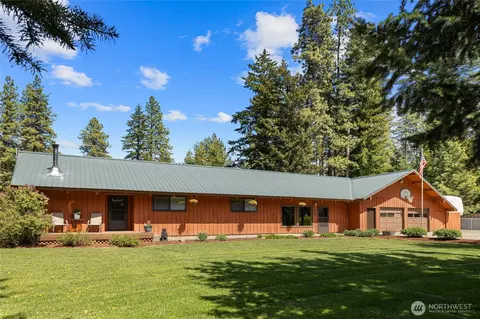 61 S Lake Cabins Rd, Ronald, WA 98940