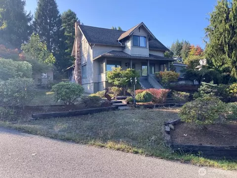 160 N Old Mill Rd, Hoodsport, WA 98548