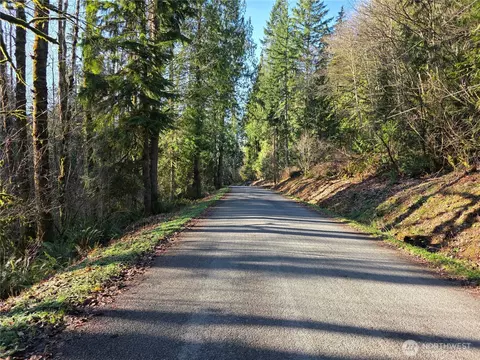 73 Nn 226th Ave NE #6, Granite Falls, WA 98252