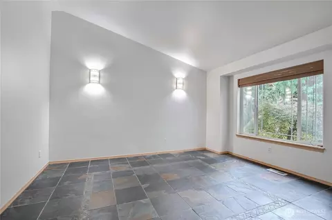 Living - 9430 NE 181st Ln, Bothell, WA 98011 photo 3 of 3