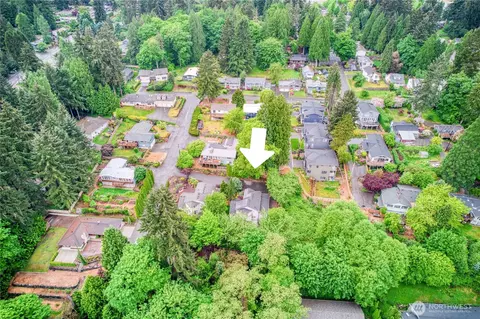 View/Area - 9430 NE 181st Ln, Bothell, WA 98011 photo 2 of 3