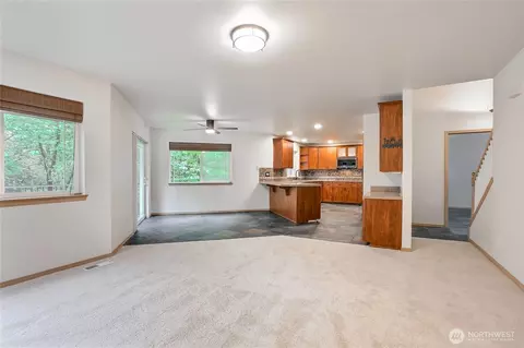 Living - 9430 NE 181st Ln, Bothell, WA 98011 photo 2 of 3