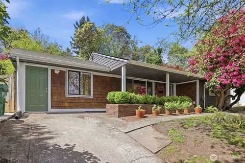 10209 31st Ave SW, Seattle, WA 98146