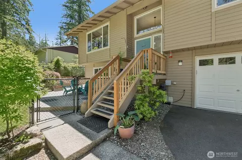 17025 431st Ave SE, North Bend, WA 98045