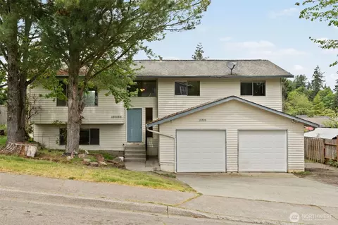 12220 SE 217th Pl, Kent, WA 98031