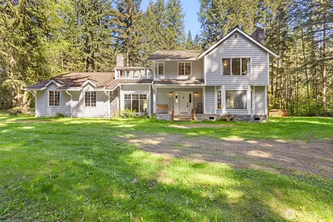 516 Gellor Rd, Port Angeles, WA 98362