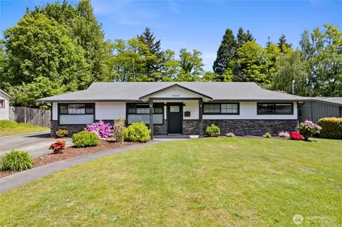 1117 N Hawthorne St, Tacoma, WA 98406