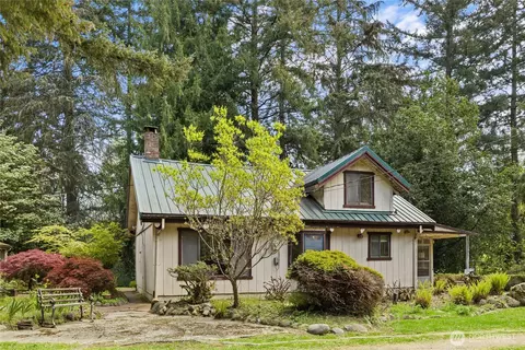 32615 82nd Ave S, Roy, WA 98580