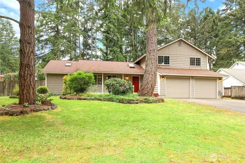 9306 Northwood Dr SE, Olympia, WA 98513