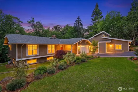 20224 SE 26th St, Sammamish, WA 98075