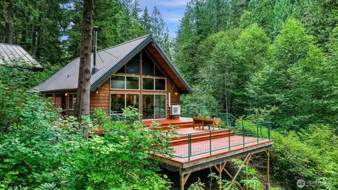 21 Austin Creek Ln, Bellingham, WA 98229